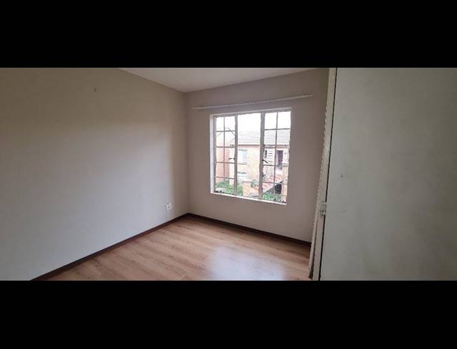 2 BEDROOM APARTMENT FOR SALE IN FAERIE GLEN